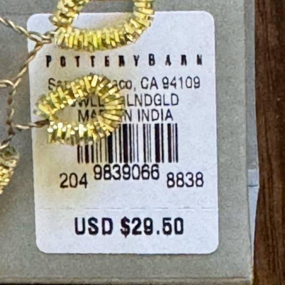 Pottery Barn jeweled garland - Picture 14 of 14